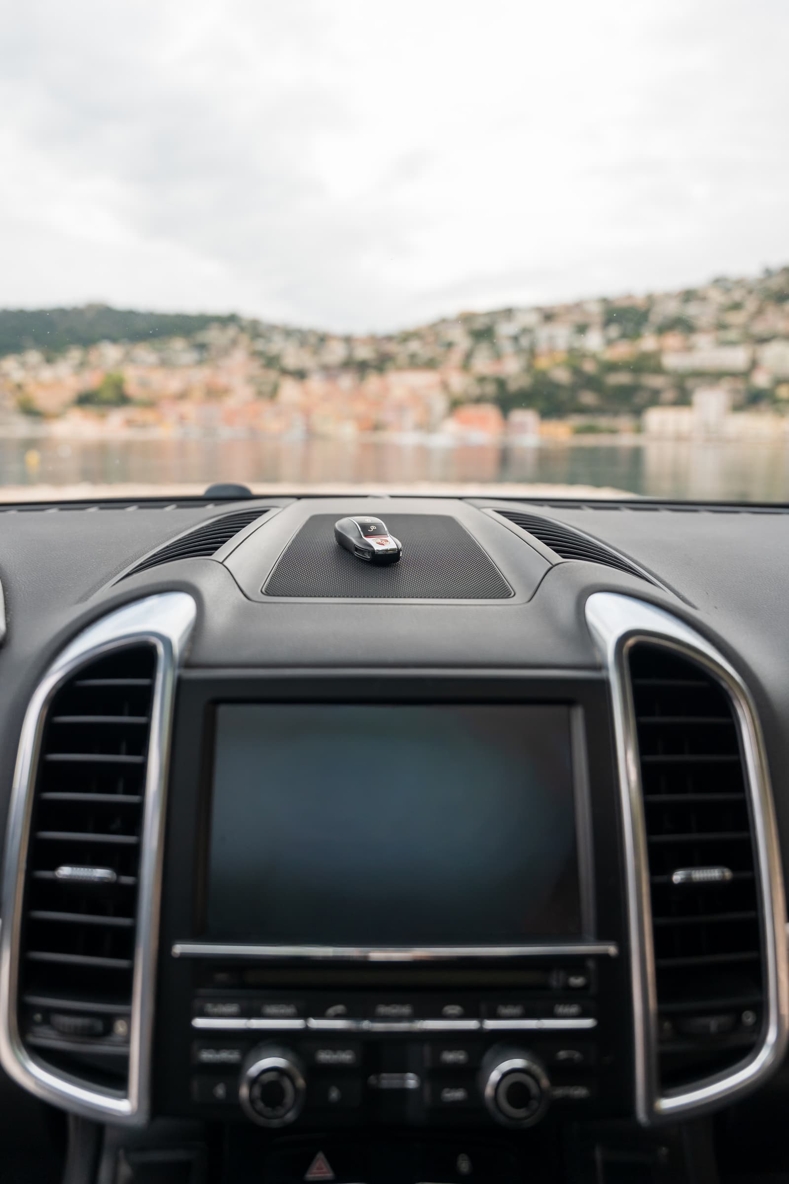 Porsche Cayenne S Hybrid - Location SUV Luxe Nice